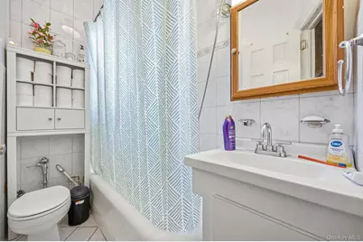3018 Paulding Avenue, Bronx, NY 10469 - Photo 22