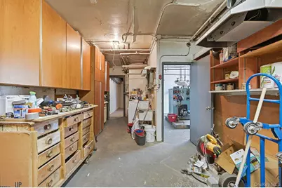3018 Paulding Avenue, Bronx, NY 10469 - Photo 50