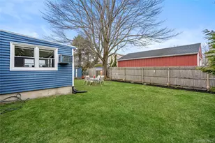 310 Candee Ave, Sayville, NY 11782 - Photo 30