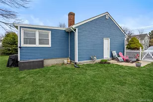 310 Candee Ave, Sayville, NY 11782 - Photo 26