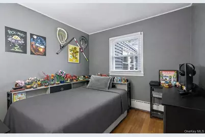 310 Candee Avenue, Sayville, NY 11782 - Photo 22