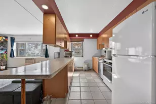 100 Clinton Ave, Mineola, NY 11501 - Photo 12