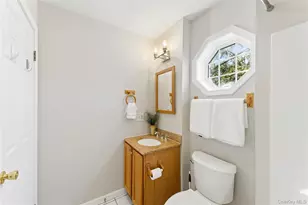 110-112 S Broadway Ave, White Plains, NY 10605 - Photo 14