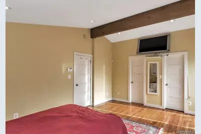 20 Cherry Lane, Syosset, NY 11791 - Photo 16