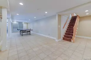 20 Cherry Ln, Syosset, NY 11791 - Photo 12