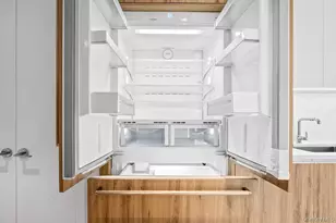 136-18 Maple Ave, Flushing, NY 11355 - Photo 10