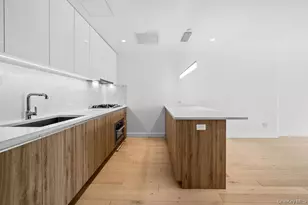 136-18 Maple Ave, Flushing, NY 11355 - Photo 8