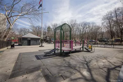 5410 Mosholu Avenue, Bronx, NY 10471 - Photo 24