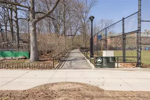 5410 Mosholu Ave, Bronx, NY 10471 - Photo 26