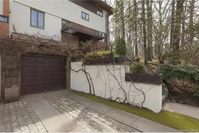 5410 Mosholu Avenue, Bronx, NY 10471 - Photo 2