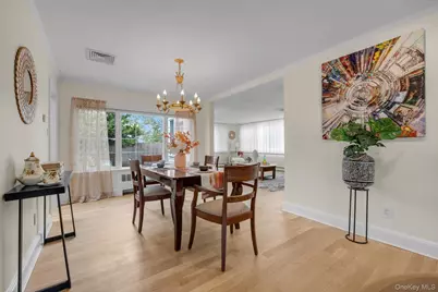 10 Thompson Drive, East Rockaway, NY 11518 - Photo 8