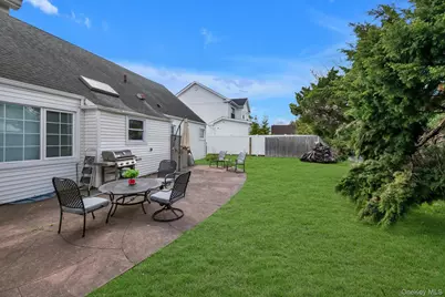10 Thompson Drive, East Rockaway, NY 11518 - Photo 22
