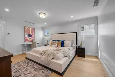 10 Thompson Drive, East Rockaway, NY 11518 - Photo 12