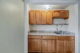 2492 6th Ave, East Meadow, NY 11554 - Photo 22