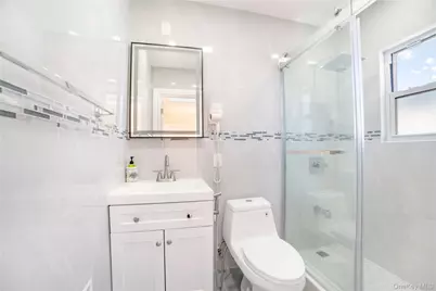 81-28 252nd Street, Bellerose, NY 11426 - Photo 10