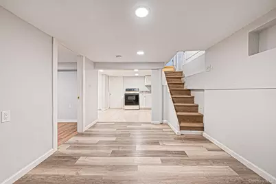 200 Princeton Street, Hempstead, NY 11550 - Photo 32