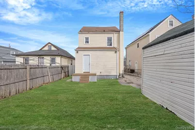 200 Princeton Street, Hempstead, NY 11550 - Photo 6