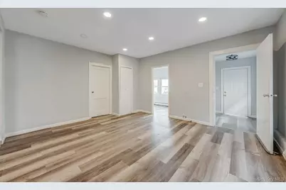 200 Princeton Street, Hempstead, NY 11550 - Photo 10