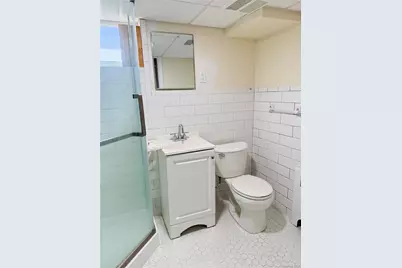 660 S 10th Street, New Hyde Park, NY 11040 - Photo 22