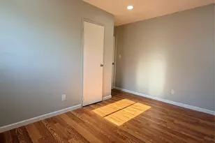 153-16 110th Rd, Jamaica, NY 11433 - Photo 14