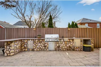 169-14 45th Avenue, Flushing, NY 11358 - Photo 32