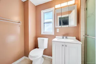 78 Claridge Ave, Elmont, NY 11003 - Photo 20