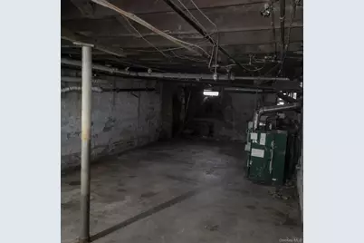 9145 85th Street, Woodhaven, NY 11421 - Photo 14