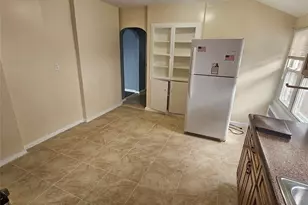 137-24 228th St, Springfield Gardens, NY 11413 - Photo 12