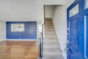 10 Clarence St, Copiague, NY 11726 - Photo 12