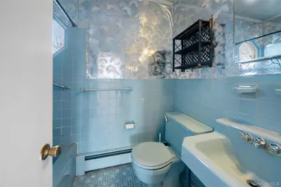 53 Sweetfield Circle, Yonkers, NY 10704 - Photo 12