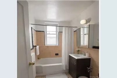 14444 41st Avenue #6, Flushing, NY 11355 - Photo 6
