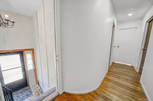 676 Bohemia Pkwy, Sayville, NY 11782 - Photo 8