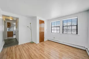 676 Bohemia Pkwy, Sayville, NY 11782 - Photo 16