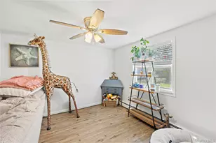 26 Allegheny Dr E, Farmingville, NY 11738 - Photo 6