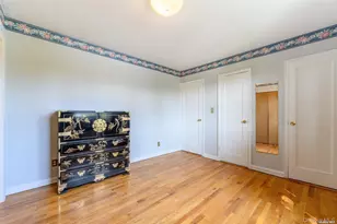 15 Beach Rd, Great Neck, NY 11023 - Photo 14