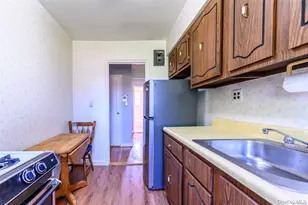 15 Beach Rd, Great Neck, NY 11023 - Photo 12