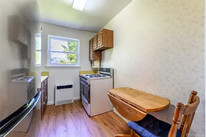 15 Beach Road #3D, Great Neck, NY 11023 - Photo 10