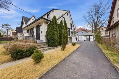 421 Dunham Avenue, Mount Vernon, NY 10553 - Photo 2