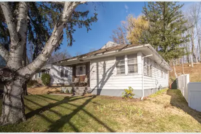 272 E Chester Street, Kingston, NY 12401 - Photo 2