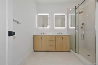 55 Stuyvesant Plaza, Mount Vernon, NY 10552 - Photo 28