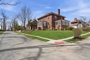 55 Stuyvesant Plaza, Mount Vernon, NY 10552 - Photo 1