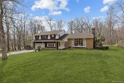 15 Laurel Road, Pound Ridge, NY 10576 - Photo 2