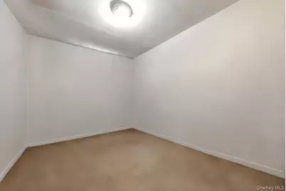 811 E 228th Street, Bronx, NY 10466 - Photo 22