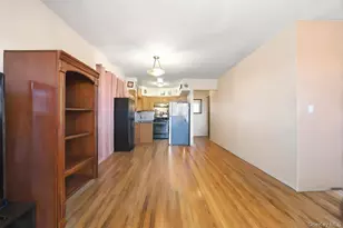 811 E 228th St, Bronx, NY 10466 - Photo 14