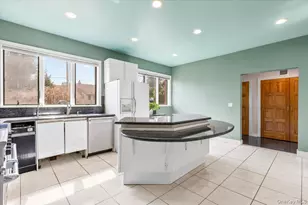 80 Dorset Rd, Scarsdale, NY 10583 - Photo 16