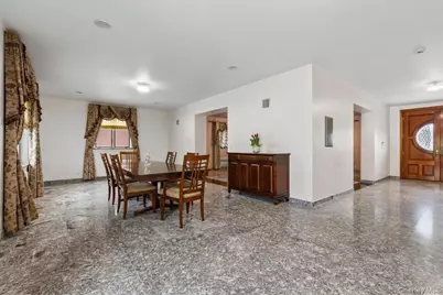 80 Dorset Road, Scarsdale, NY 10583 - Photo 12