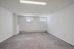 7 Plainview Rd, Bethpage, NY 11714 - Photo 4