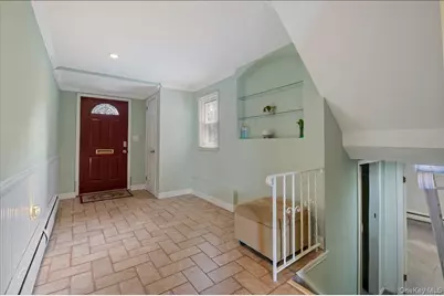 7 Plainview Road, Bethpage, NY 11714 - Photo 8