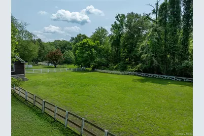 161 Buxton Road, Bedford Hills, NY 10507 - Photo 34