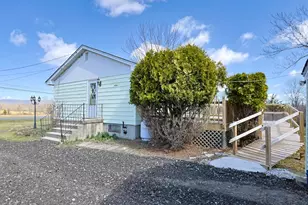 1871 Albany Post Rd, Wallkill, NY 12589 - Photo 6